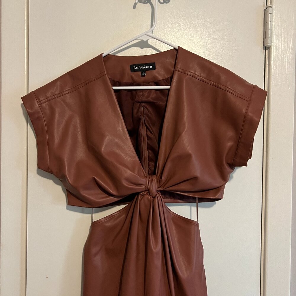 En Saison Lana Cut Out Midi Dress Brown Vegan Leather V Neck Dress Size L
